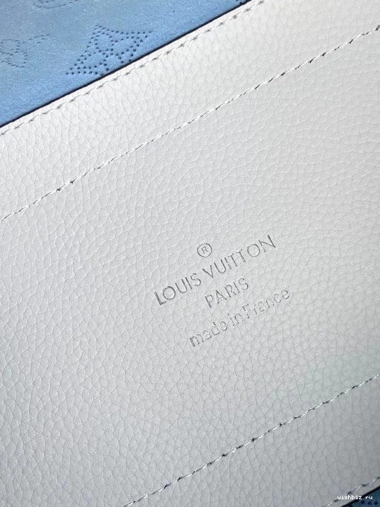WIS LOUIS VUITTON PM HINA 0709